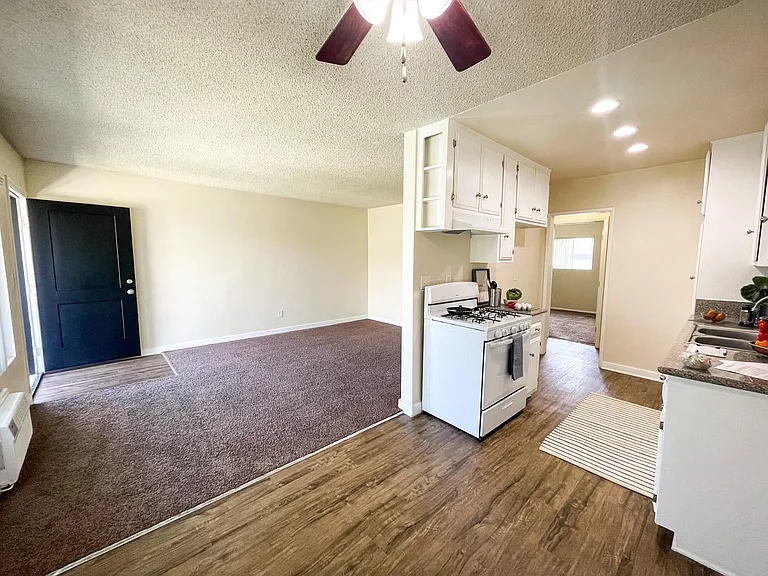 Pine Village Apartments — Photo 22