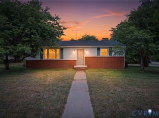 1909 Dinwiddie Ave, Hopewell, VA 23860
