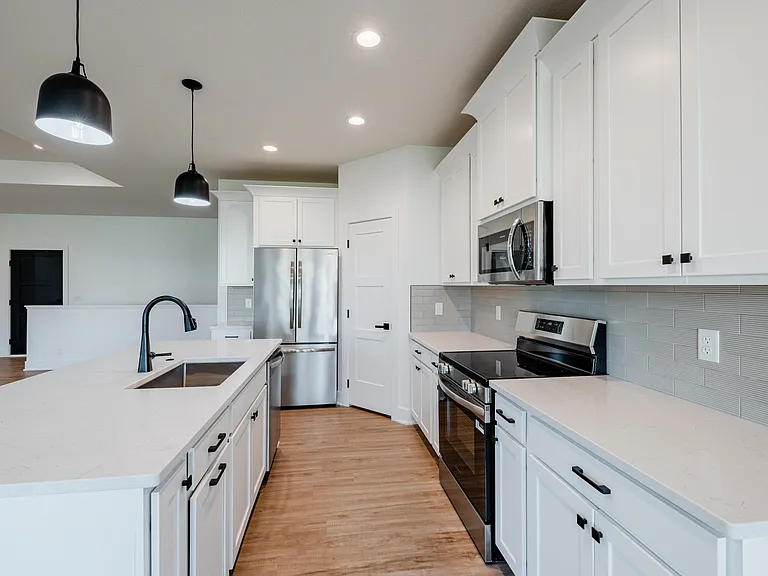 8620 S 49th St — Photo 15