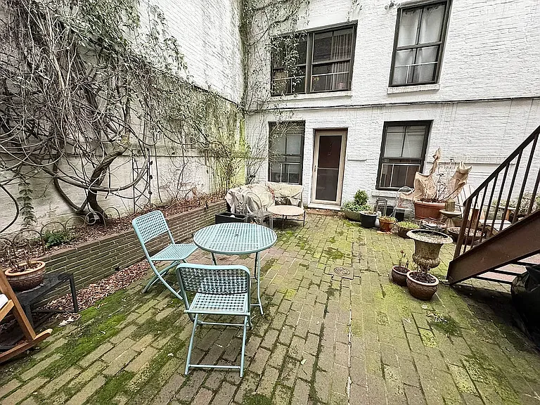 135 Charles St #THE — Photo 6