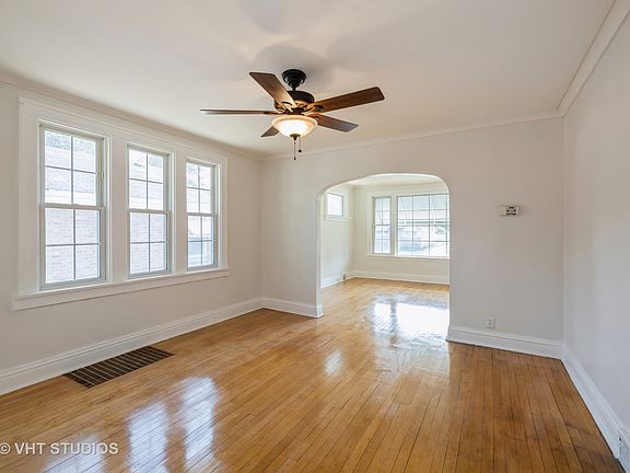 5th image of 1821 S 23rd Ave