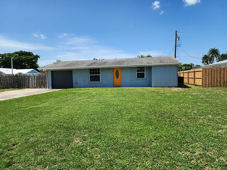 4627 Orlando Cir — Photo 15