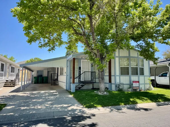 2113 Loire St, Carson City, NV 89701