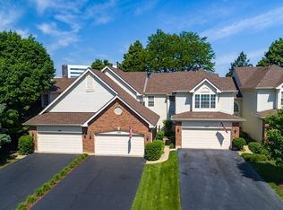 1538 Poplar Creek Dr #L10, Hoffman Estates, IL 60169
