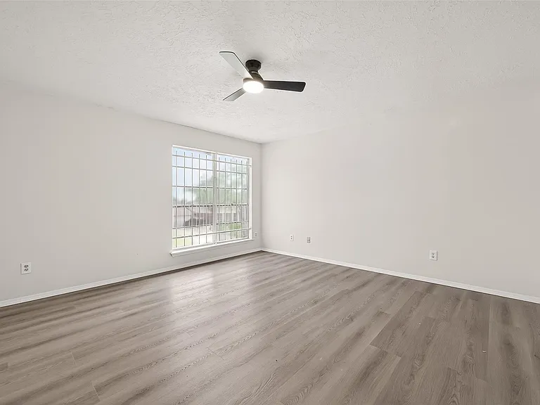 710 Beechbend Dr — Photo 45