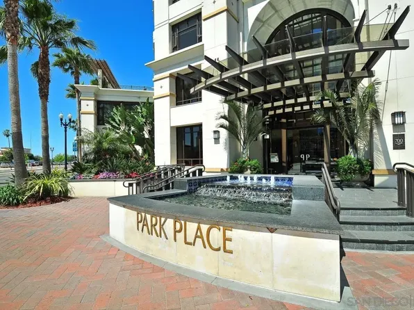 700 W Harbor Dr Unit 302, San Diego, CA 92101