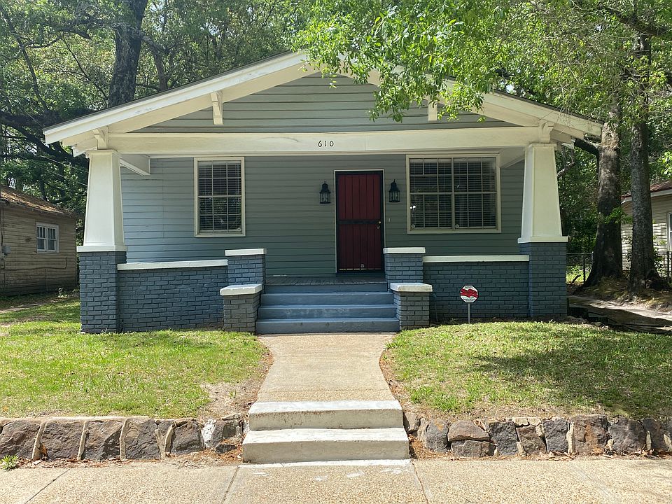 Beautiful Old Mobile Home