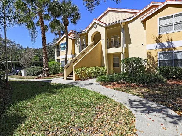 12670 Equestrian Cir APT 2203, Fort Myers, FL 33907