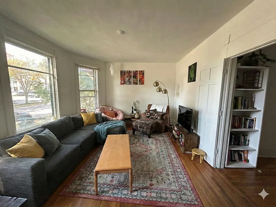 217 N Livingston St