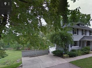 117 Belleview Ave, Mount Clemens, MI 48043