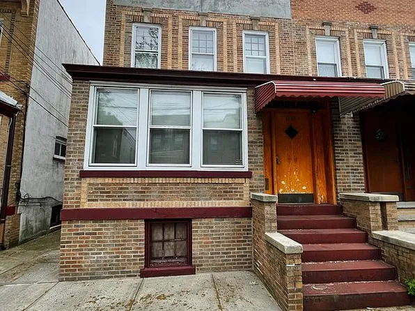 1833 Norman St, Ridgewood, NY 11385