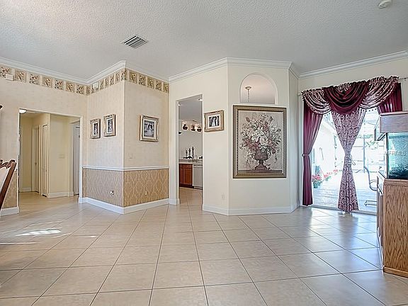 5th image of 10349 Pleasant View Dr