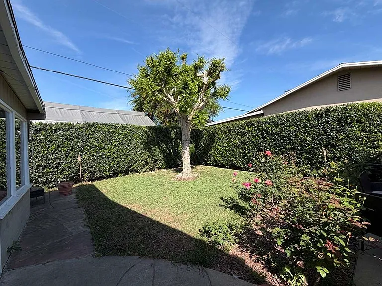 5937 Sultana Ave — Photo 20