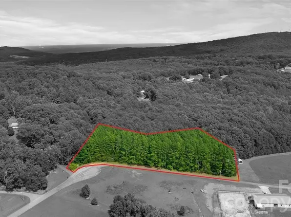 1 Fishermans Ln #1, Maiden, NC 28650