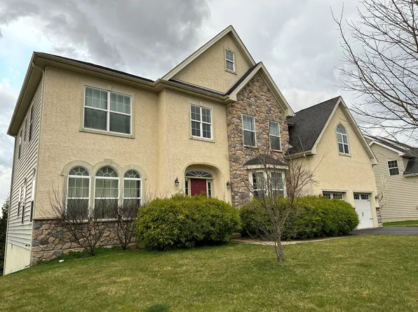 605 Sunflower Cir, Hockessin, DE 19707