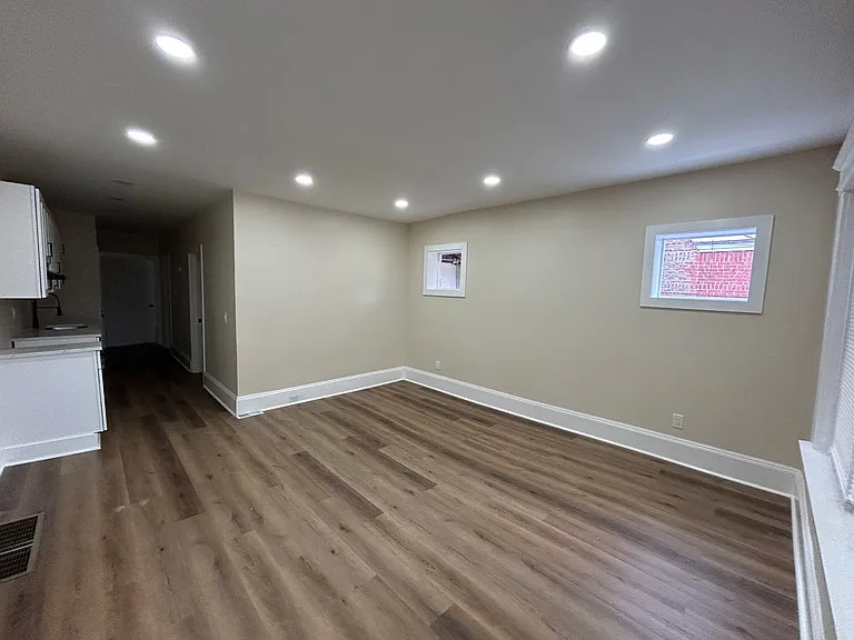 110 Lee Ave #1 — Photo 5