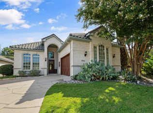 7433 Pebble Ridge Dr, Fort Worth, TX 76132