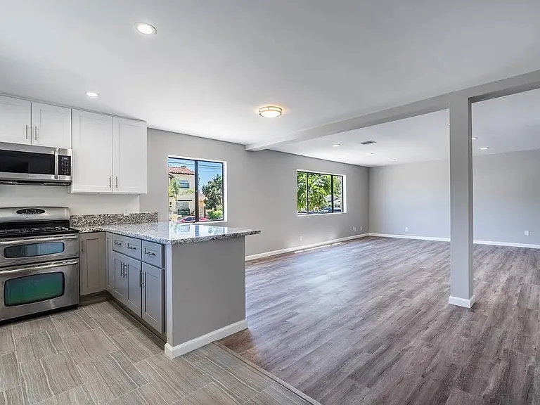 621 E Lomita Ave #A — Photo 5