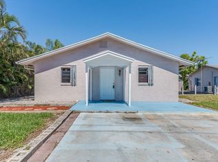 7423 Lantana Rd, Lake Worth, FL 33467