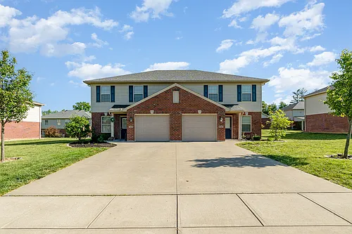 368 Wysteria Village Dr Photo 1