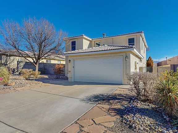 2nd image of 10516 Vecchio Dr NW
