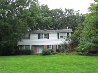 23W235 Blacksmith Dr, Wheaton, IL