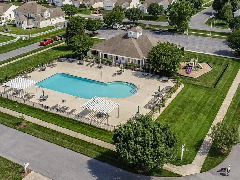 33121 Seashore Ln — Photo 26