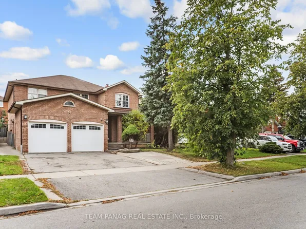 6 Coronation Cir, Brampton, ON L6Z 3Z6