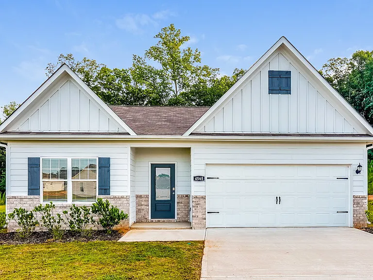 4565 Morgan Dr — Photo 1