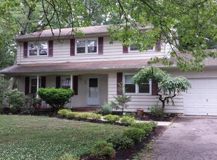 27 Seminole Dr, Lakewood, NJ