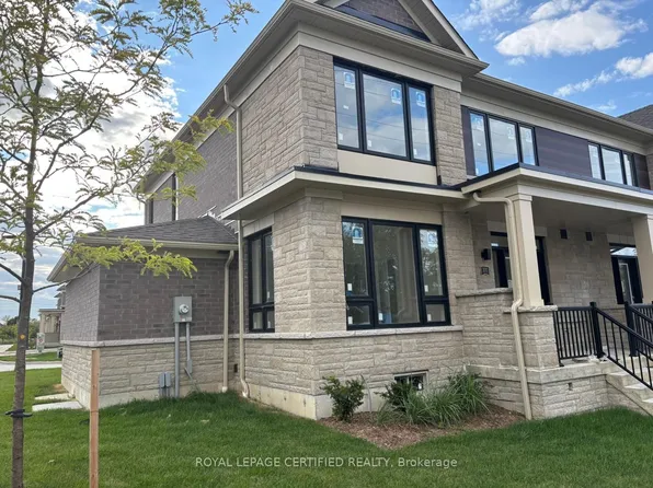 331 Lindsay St N, Kawartha Lakes, ON K9V 1T4