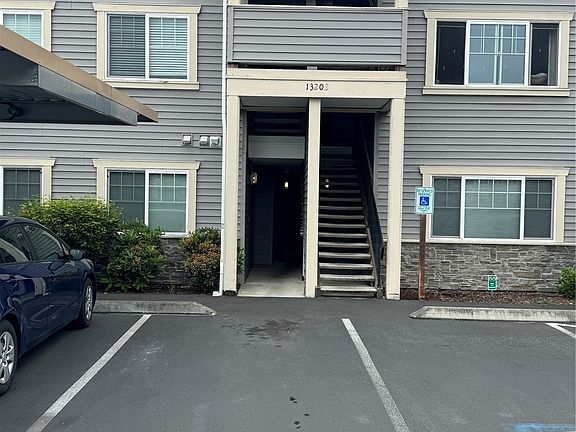 3rd image of 13203 97th Avenue E #307