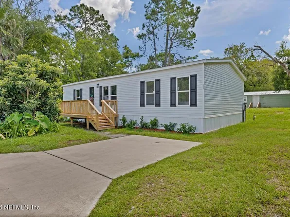 411 E LAKE Street, Palatka, FL 32177