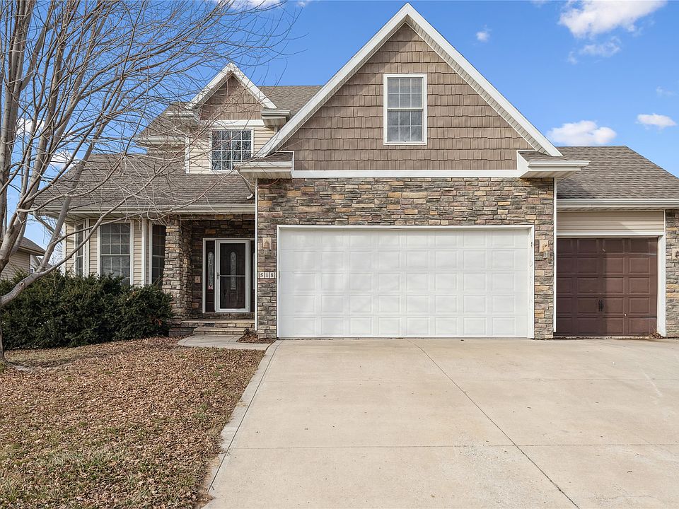 1st image of 518 SW Springfield Dr