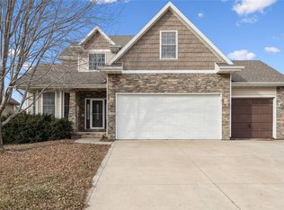 518 SW Springfield Dr, Ankeny, IA 50023