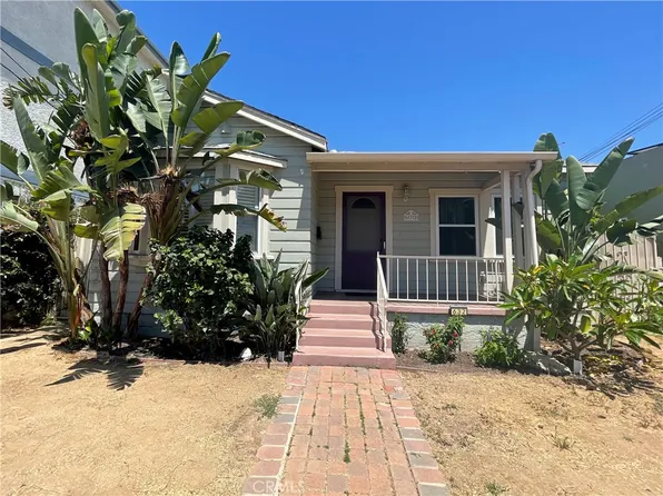 632 W 8th St, San Pedro, CA 90731