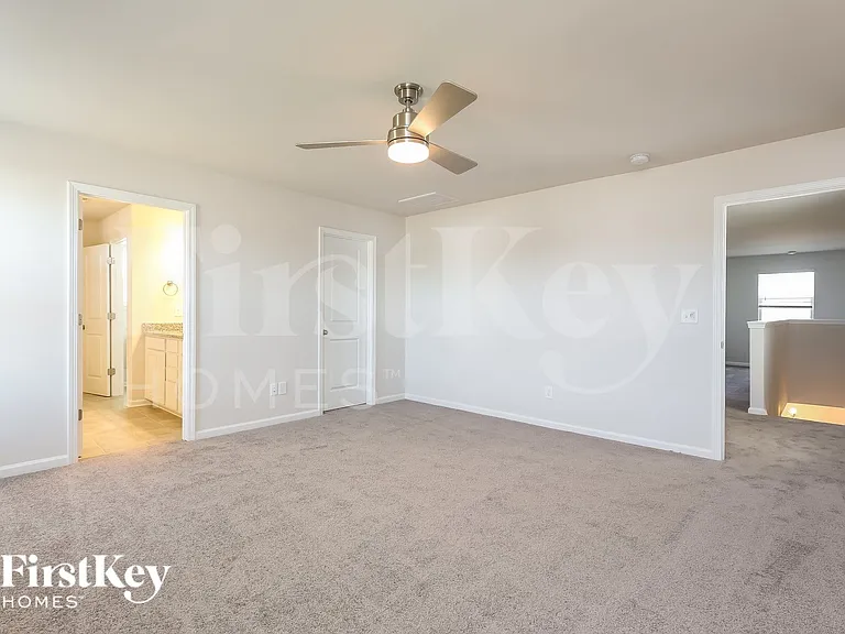 614 Goldburn Way — Photo 9