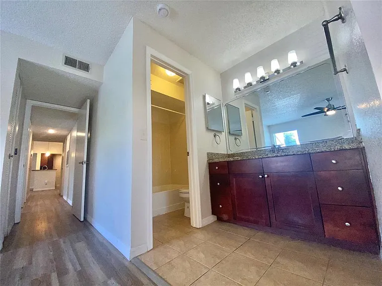 5144 Conroy Rd #38 — Photo 33