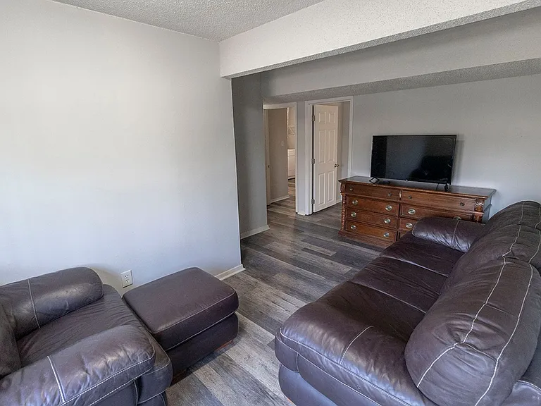 201 Wheaton Ct — Photo 18