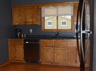 943 124th Ln NW, Coon Rapids, MN 55448