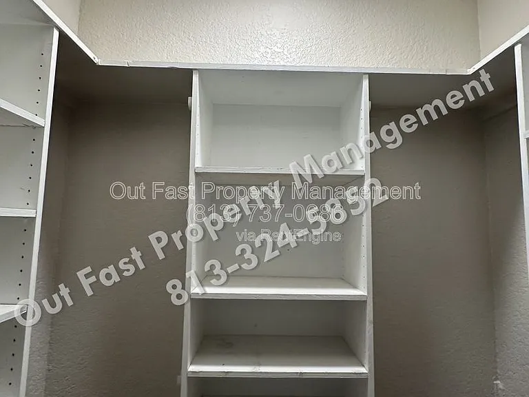 6712 N Harer St #2 — Photo 5
