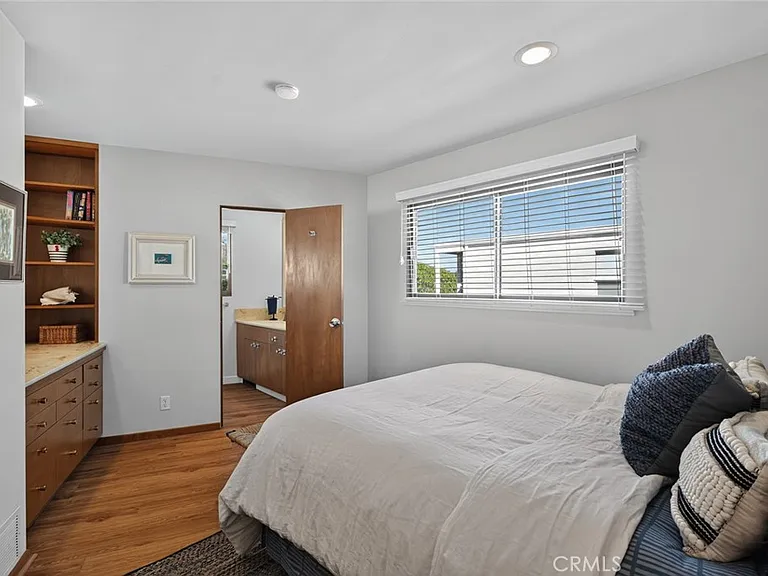 226 Garnet Ave #226 — Photo 37