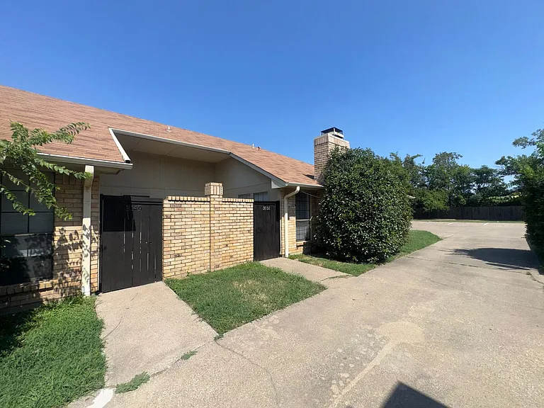 MTHLY - 3149 Tudor — Photo 24