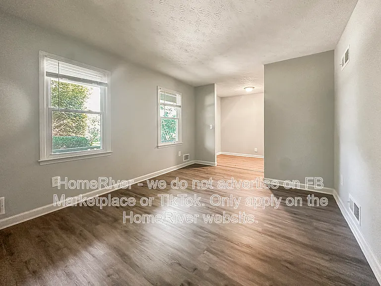 4231 Marsh Rd — Photo 8