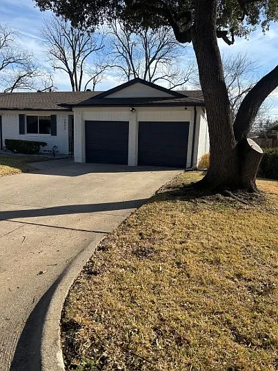 3042 Oxfordshire Ln — Photo 30