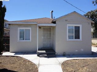 7017 Spencer St, Oakland, CA 94621