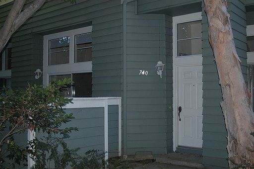 1st image of 740 Balfe St