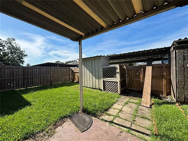 2332 Oxford Pl — Photo 24
