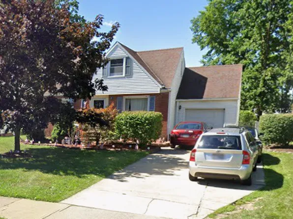 466 Bayridge Blvd, Willowick, OH 44095