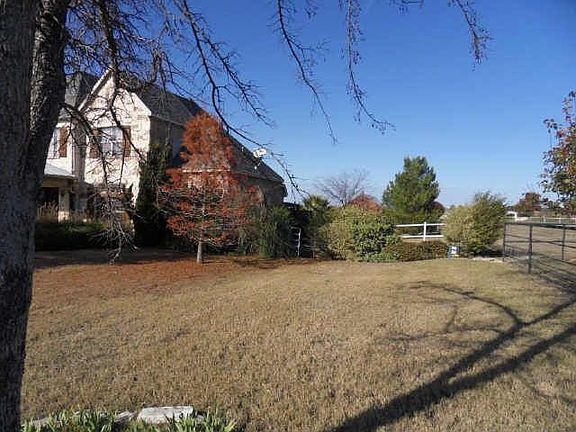 2nd image of 3140 Anna Cade Cir